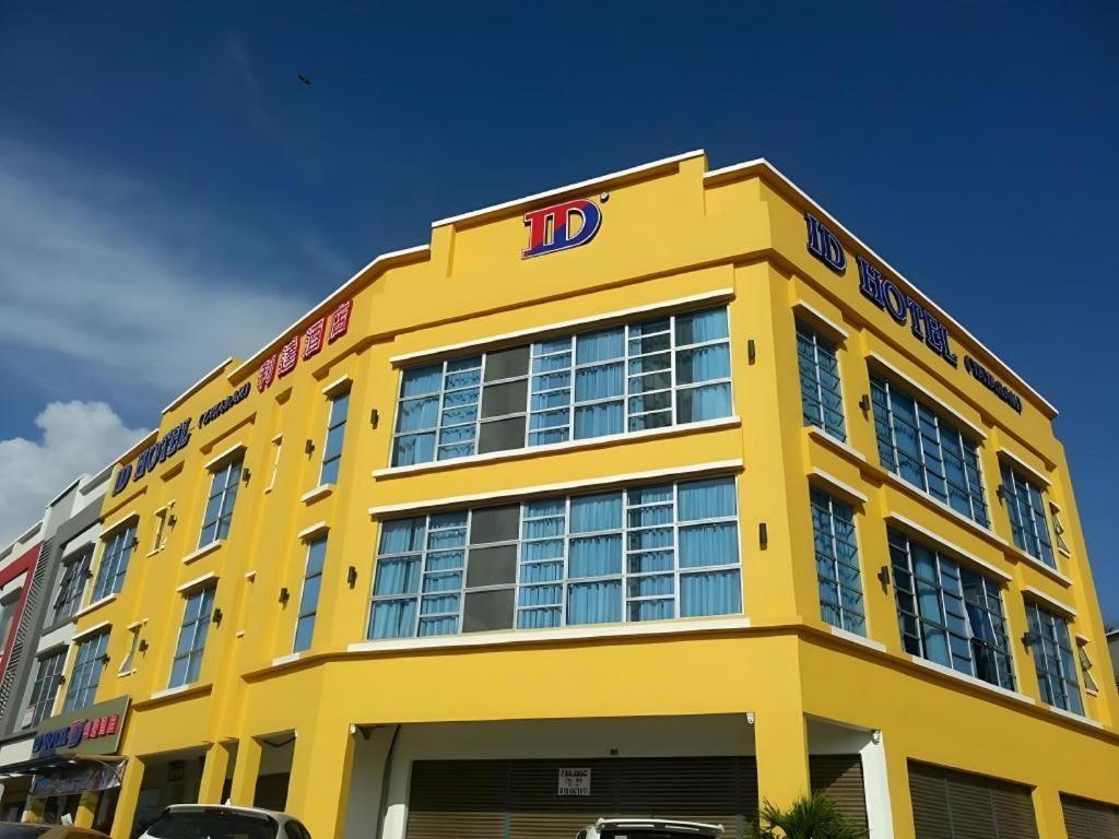 Id Hotel Yayasan Segamat Exterior photo