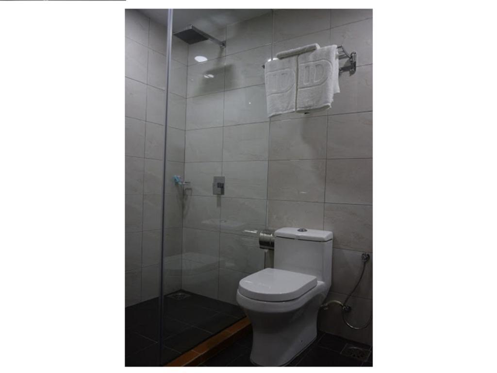 Id Hotel Yayasan Segamat Exterior photo